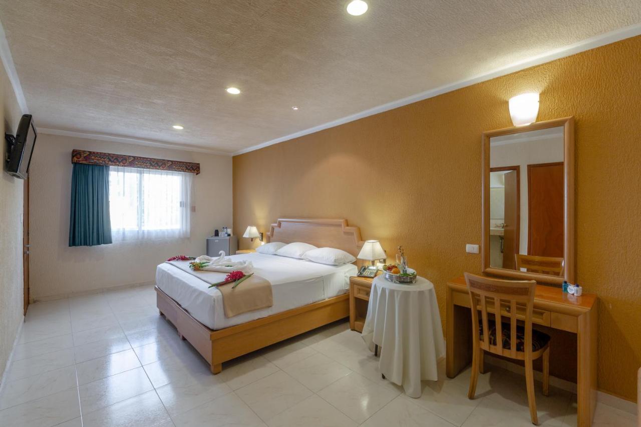 Tecnohotel Itzáes Hotel Mérida